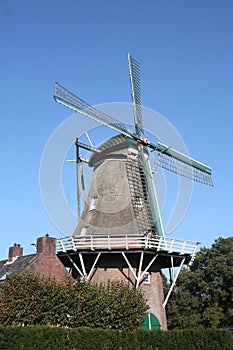 Corn mill