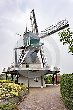 Corn mill Nieuw Leven in Hazerswoudedorp, The Netherlands