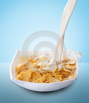 Cornflakes and Milk Splash