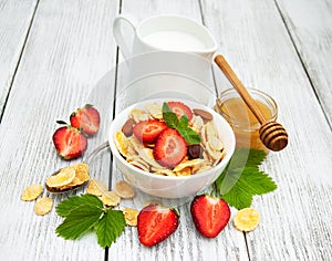 Cornflakes with strawberries