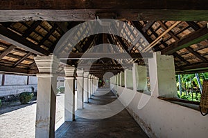 The corridor in Intharawat temple
