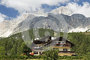 Cortina D`Ampezzo photo