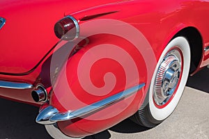 1954 Corvette details