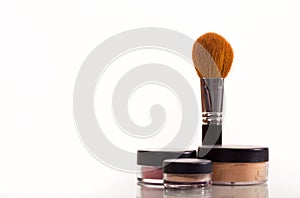 Cosmetic brush