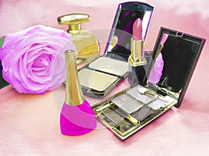 Cosmetic set for makeup