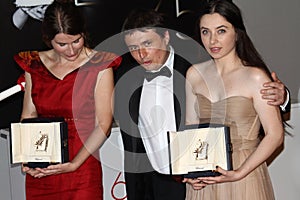 Cosmina Stratan, Cristina Flutur