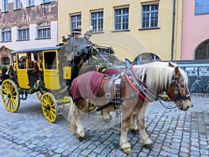 Kostýmovaných zveřejnit posádka na Norimberk ulice 