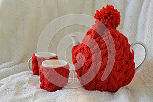 Cosy Teapot and cups