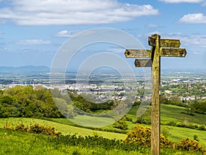 Cotswold way panorama across green fields