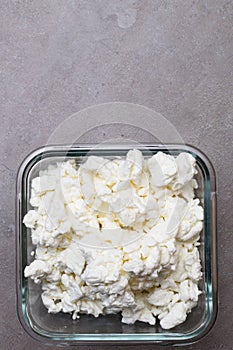 cottage cheese in glass bowl