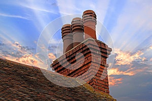 Cottage chimney stack pots