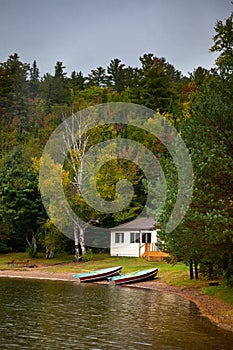 Cottage On The Lake