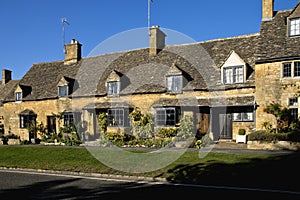 Cottages broadway