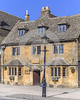 Cottages broadway