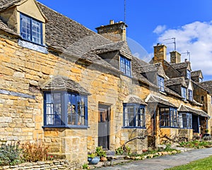 Cottages broadway