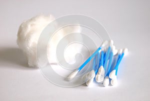 Cotton buds