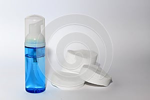 Cotton Pads and sticks make-up remove