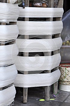 Cotton Roll Wood Thread