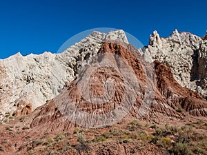 Cottonwood Road in Grand Staircase