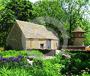 Cotwold Cottage Outbuildings