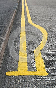 council workers bendy curvy double yellow road lines markings transport drive cars raodworks