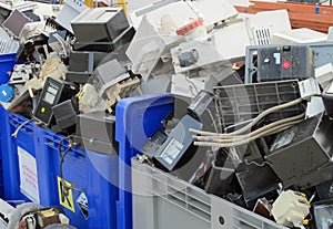 Counters electricity demolished in a landfill