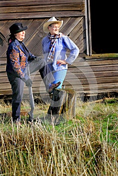 Country Gunslinger Cowgirls