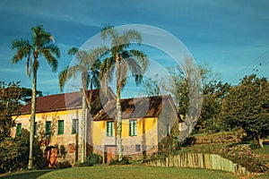 Country house with garden near Bento Goncalves