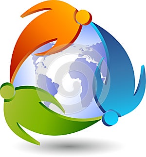 Couple around the world logo