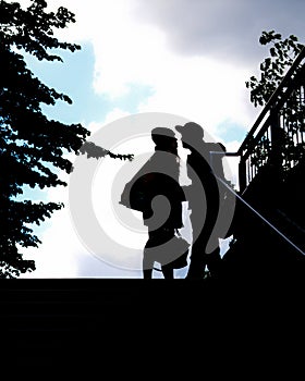 A couple as a silhouette