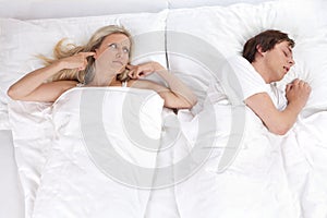 Couple in bed img