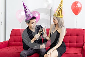 Couple celebrate new year party