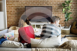 Couple fighting in the living room