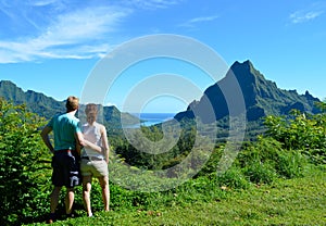 Couple in French Polynesia