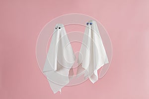 Couple ghost back pink