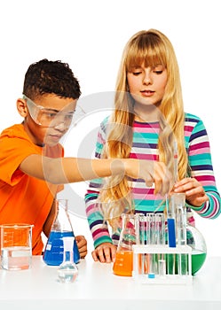 Couple kids in science lab