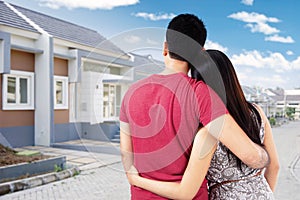 Couple looking at residential construction