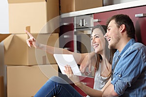 Couple moving home planning reform photo