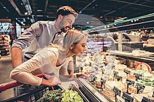 Couple at the supermarket