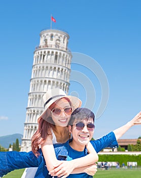 Couple take selfie in Italy