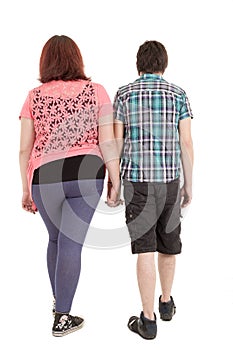 Couple walking away in estudio photo