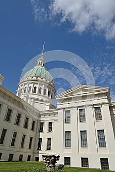 Court house,building dome,sky,clouds,