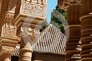 The Court of the Lions (Patio de los Leones) photo