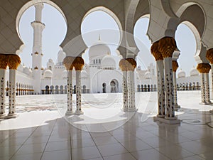 Courtyard of Sheikh Zayed mosque in Abu-Dhabi.