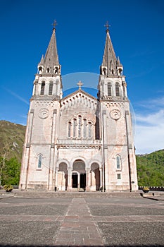 Covadonga basilica facade