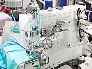 Coverstitch sewing machine