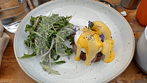 Crabcake Benedict w/Hollandaise