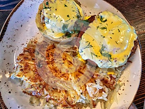 Crabcakes Benedict on the white plate