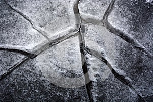 Cracked ice