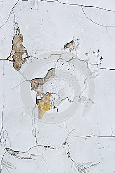 Cracked plaster wall